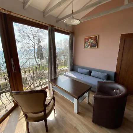 Guest house Maxim